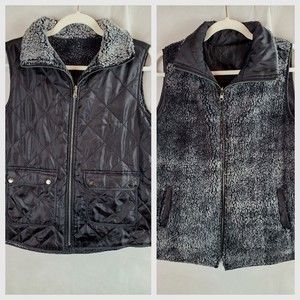 Thyme and Honey Women's (M) Black Quilted & Gray Fleece Reversible Full Zip Vest